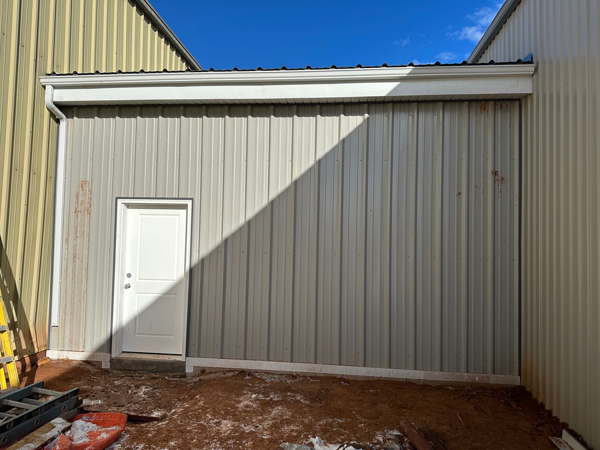 Metal Roof Installation Project Completed with Style