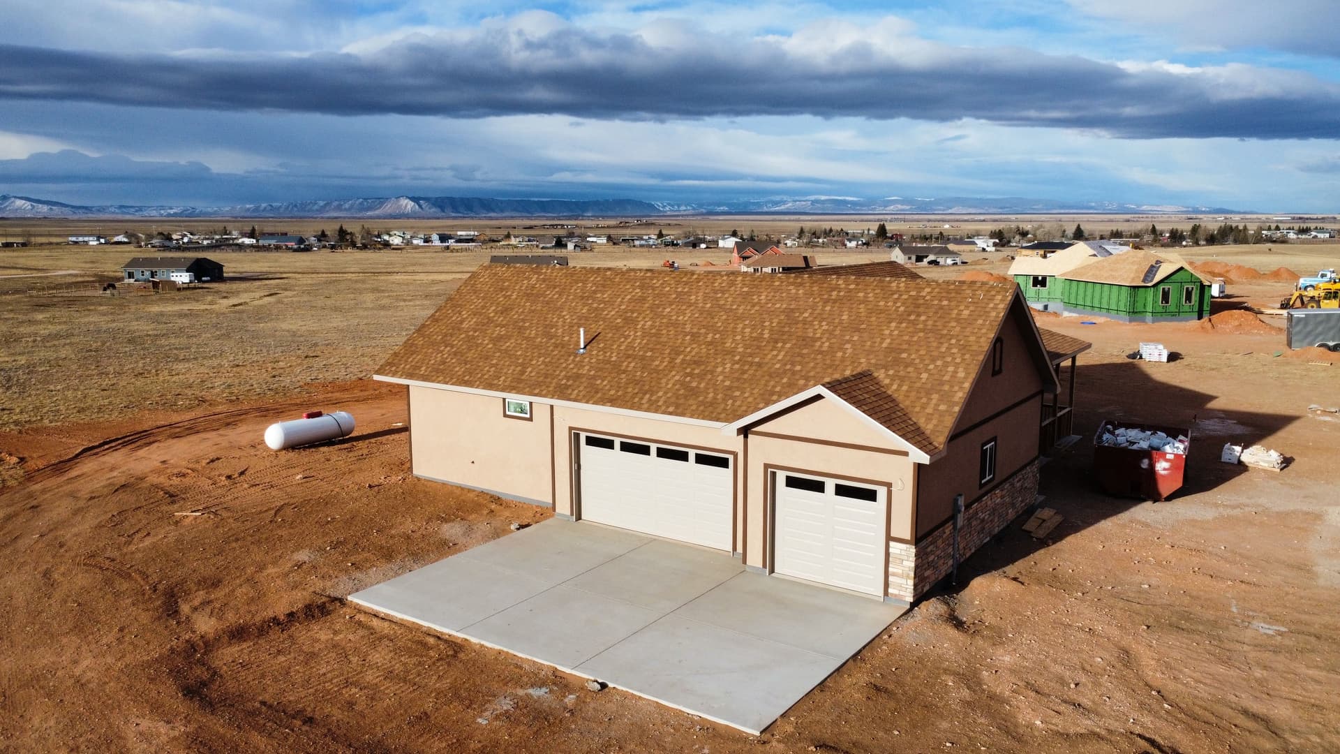 Gallery photos for Sturdy New Roof Elevates Rural Beauty: Image #1