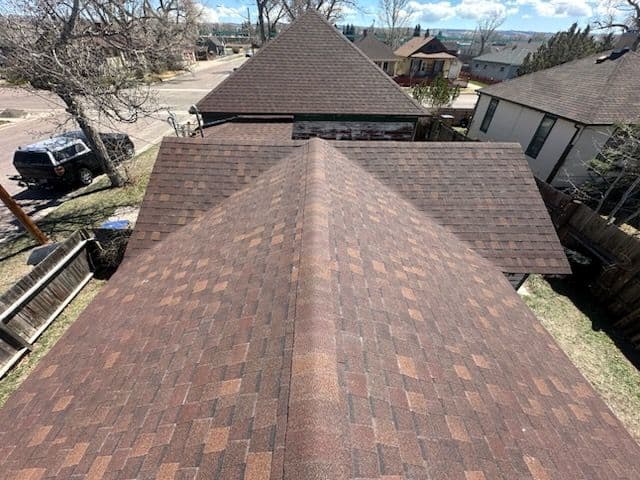 Burnt Sienna Shingle Roof in Laramie