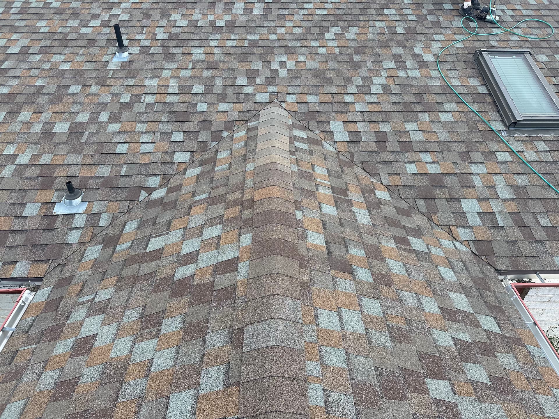 Gallery photos for Fixing a Problematic Roof Valley with Durable Materials: Image #3